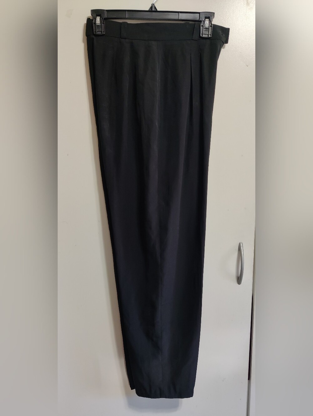Women's Black Lightweight Pleated Dress Pants